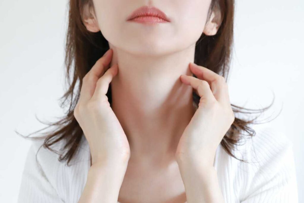 顔のたるみが気になってリフトアップを考えている人
