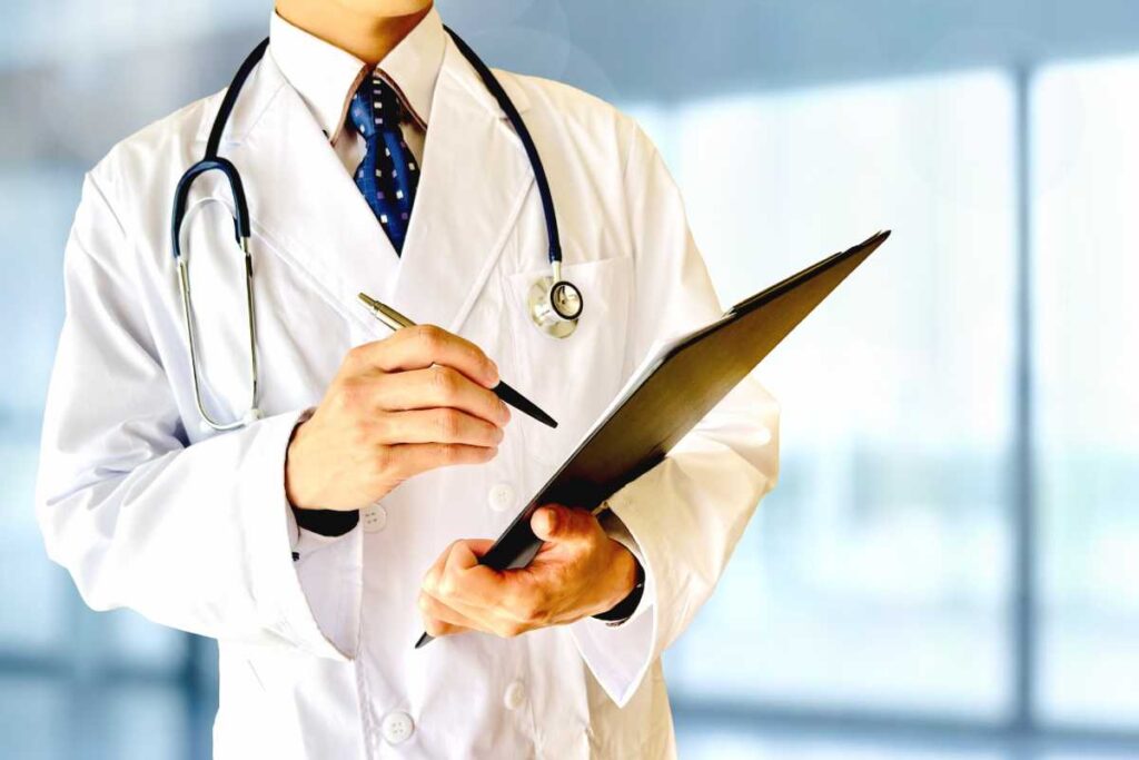 タトゥー除去にかかる費用や日数