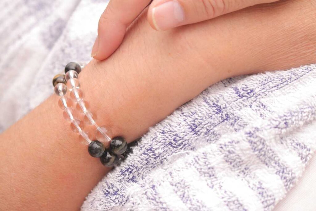 リスカ跡がバレた時の言い訳